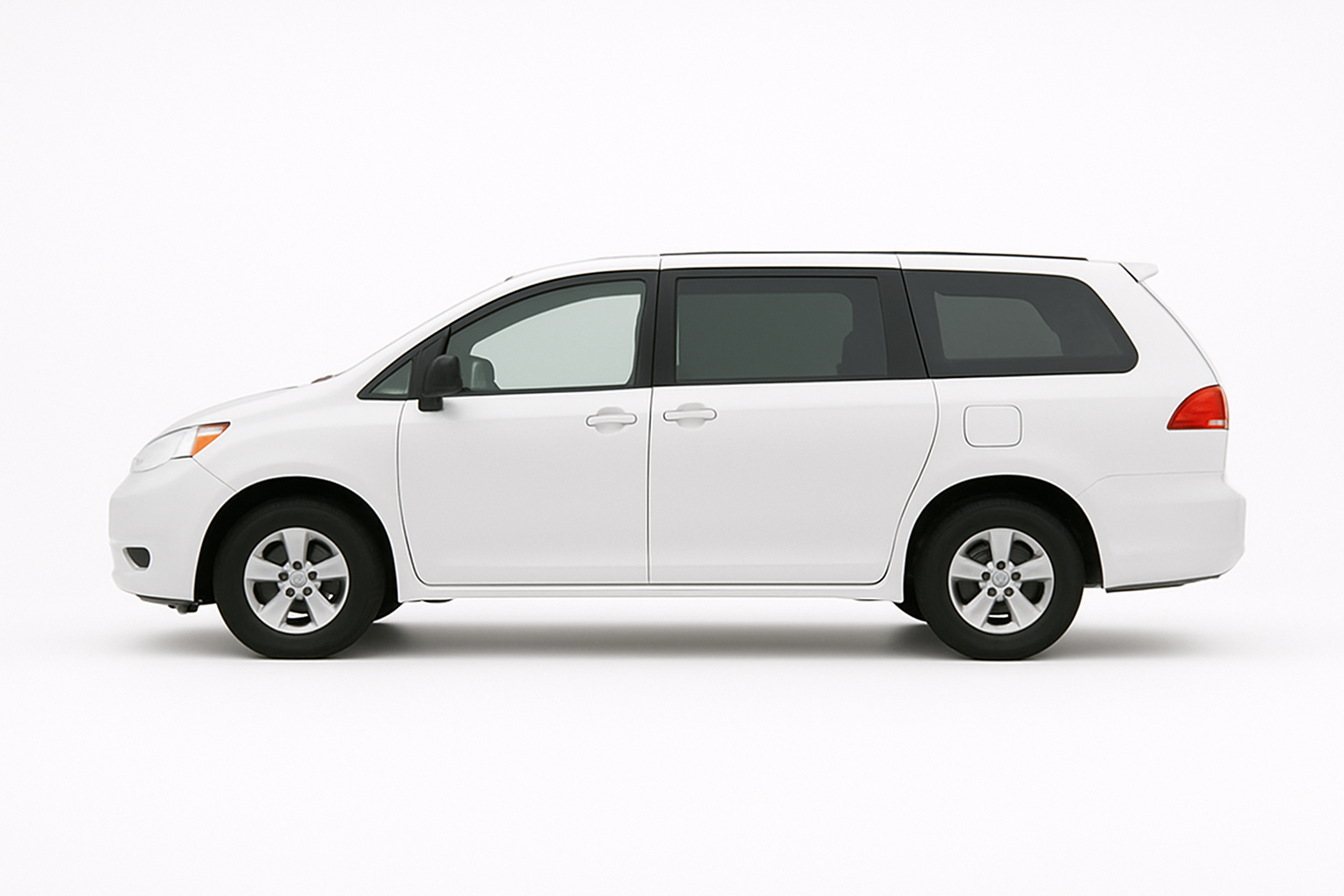 TOYOTA URBAN
